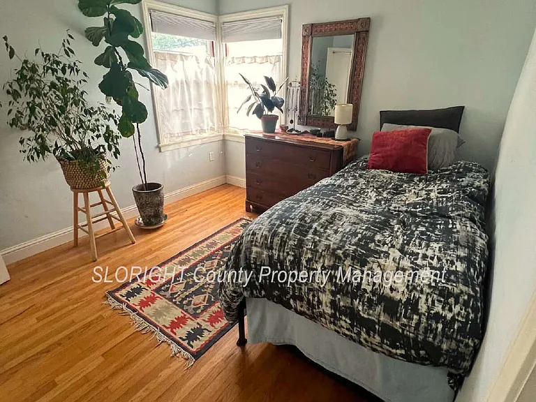 1837 Chorro St — Photo 4