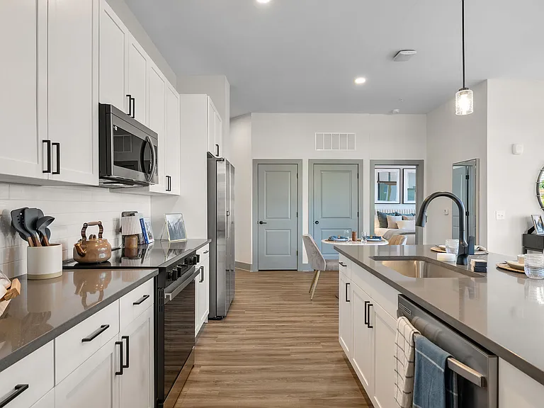 District Eastside — Photo 15