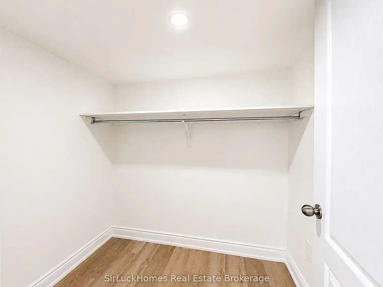 78 Starhill Cres — Photo 21