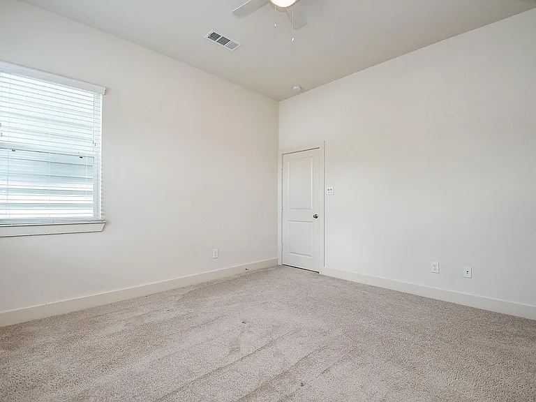 9444 Kerrwood Ln — Photo 12
