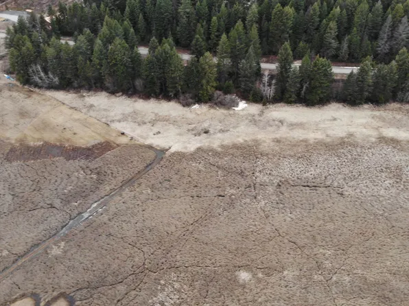 3 S Waitts Lake Rd, Valley, WA 99181