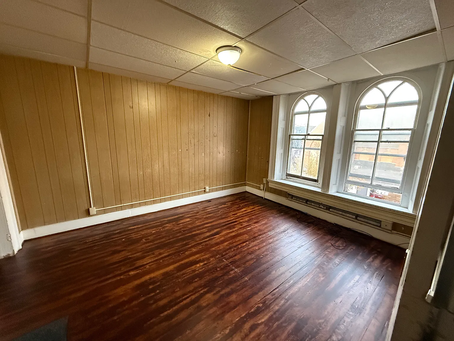 3 bed, $1,700 — Photo 2