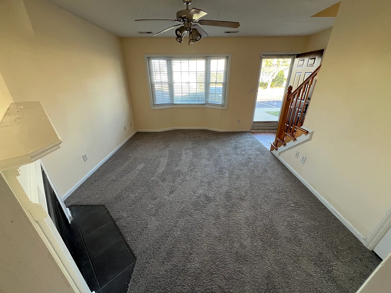2 bed, 1.5 bath, 1200 sqft, $1,175 — Photo 3