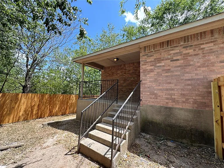 7309 Ritchie Dr — Photo 38