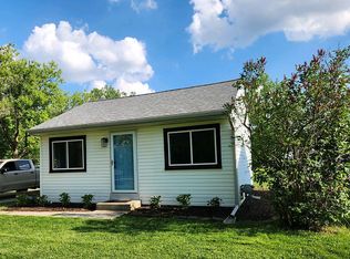 2309 Ray Rd, Fenton, MI 48430