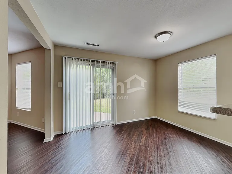 1320 Perga Ct — Photo 4