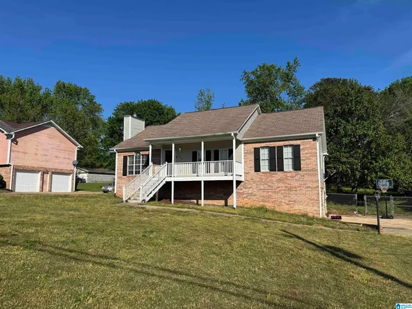 117 Fairlane Dr, Pleasant Grove, AL 35127