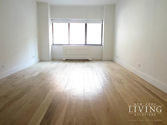 Rented by NY Living Solutions | media 34