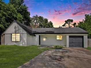 10906 Panay Dr, Houston, TX 77048