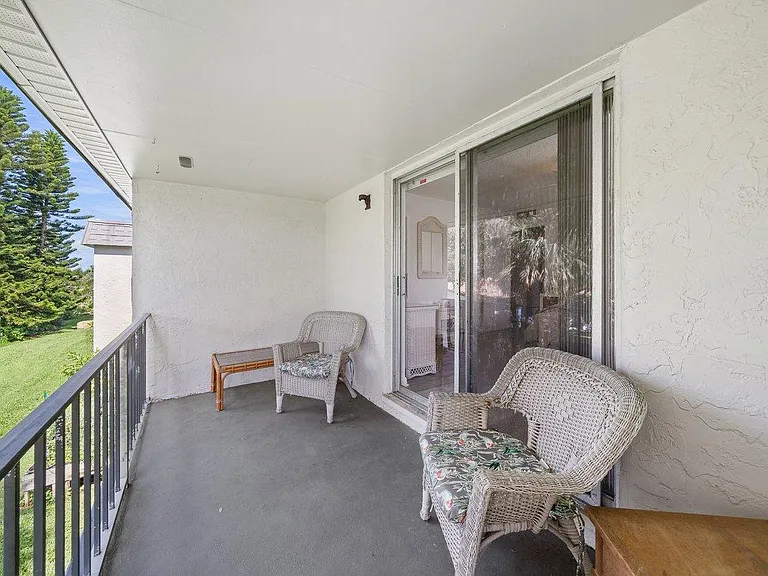 422 Blue Jay Ln — Photo 21
