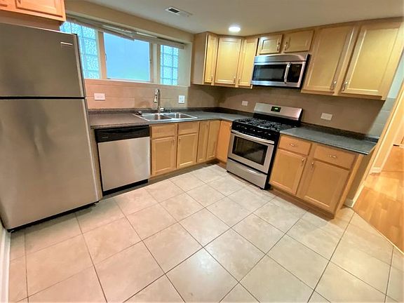 5th image of 3657 N Janssen Ave #Gw