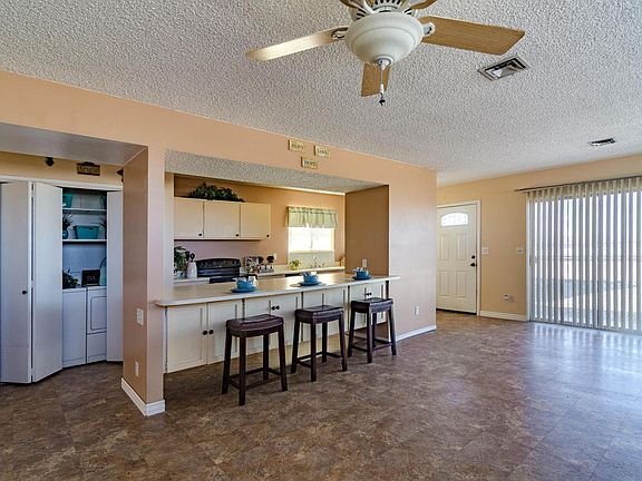 4th image of 161 Comanche Ln