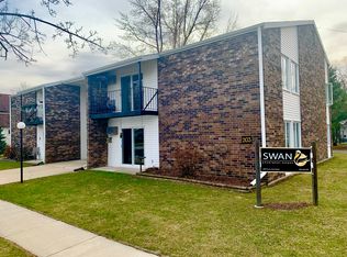 203 S Oak St #5, Lake Mills, WI 53551