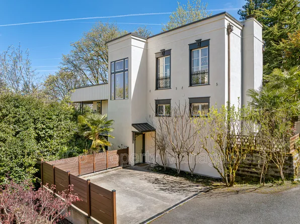 1980 SW Terrace Dr, Portland, OR 97201