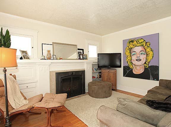 3rd image of 231 Euclid Ave