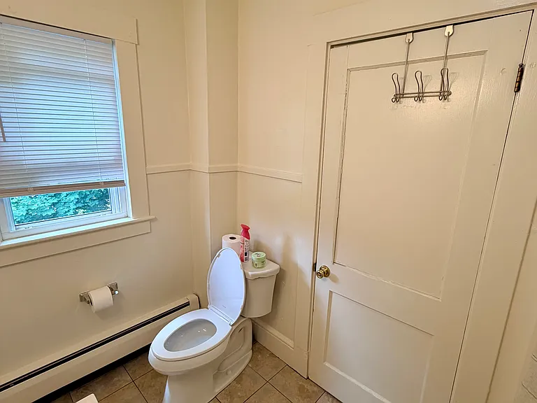 16 Railroad Ave #C — Photo 14