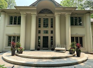 10887 Sedgemoor Cir, Carmel, IN 46032