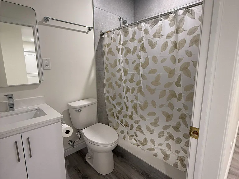 43 Oak Ave — Photo 15