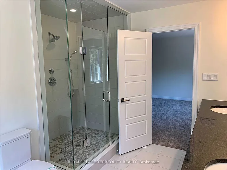 3321 Vernon Powell Dr — Photo 17