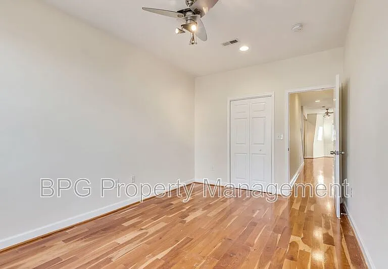 1643 13th St NW #2 — Photo 25