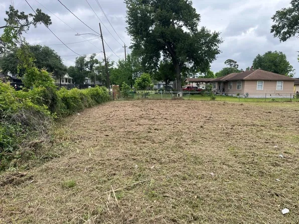 9204 Exeter St Lot 36 & 37, Houston, TX 77093