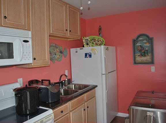 5th image of 8765 Coles Landing Dr