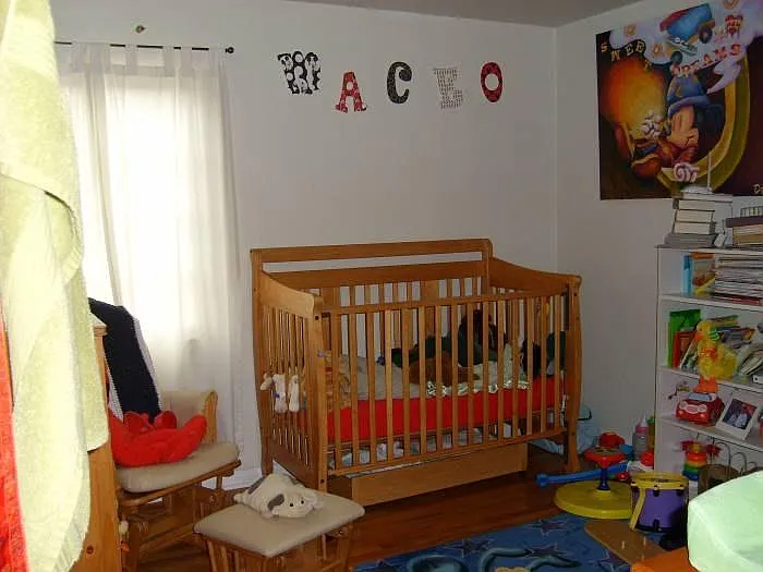 2nd bedroom