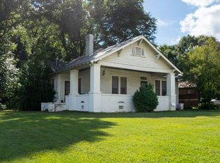704 Geneva St, Opelika, AL 36801