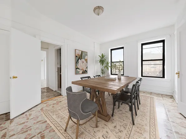 1715 Nelson Avenue image 1 of 16