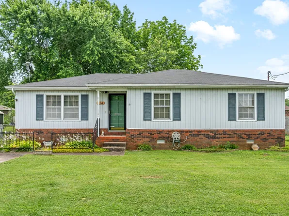 314 Lucky Debonair Dr, Hopkinsville, KY 42240