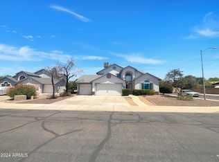 7640 W Yucca St, Peoria, AZ 85345
