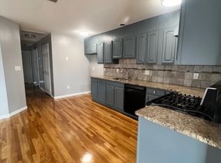 617 Franklin St, Elizabeth, NJ 07206