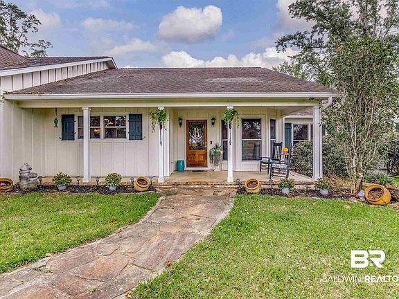 2nd image of 32880 Redmond Ln