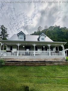 470 Starlight Rd, Alum Creek, WV, 25003