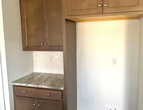 5th image of 13712 Elmley Ct