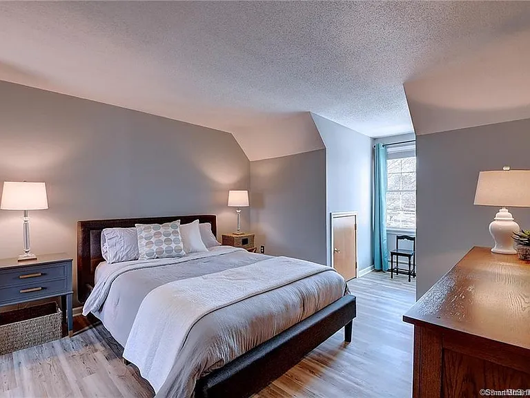 18 Rockwell Ct — Photo 32