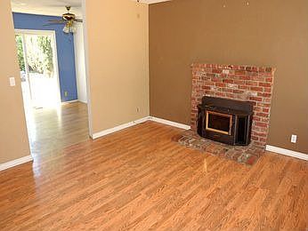 3rd image of 7919 Summerplace Dr