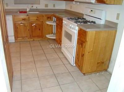 2nd image of 5920 Gordon Ave