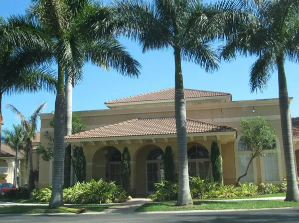 8858 W Flagler St, Miami, FL