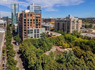 922 NW 11th Ave APT 404, Portland, OR 97209