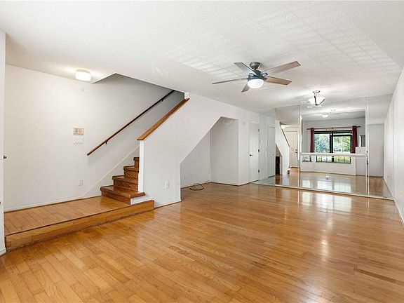 2nd image of 5100 BURCHETTE ROAD #404