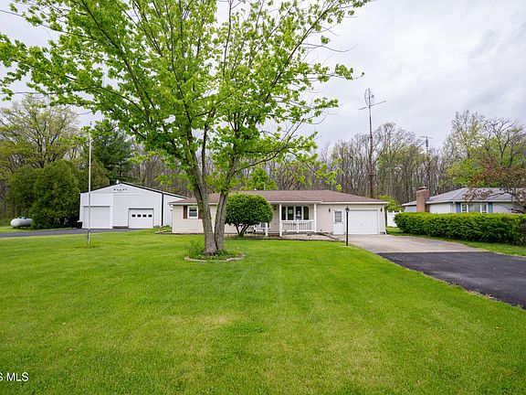 2nd image of 15172 Dohoney Rd