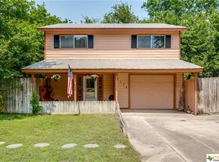 2114 Terminal Loop Rd, Mc Queeney, TX 78123