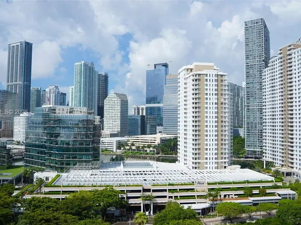 540 Brickell Key Dr APT 1711, Miami, FL 33131