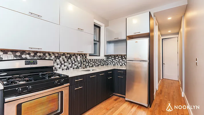 Rented by Nooklyn NYC LLC | media 16