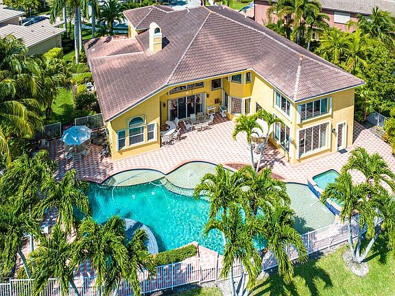 3rd image of 9506 New Waterford Cove