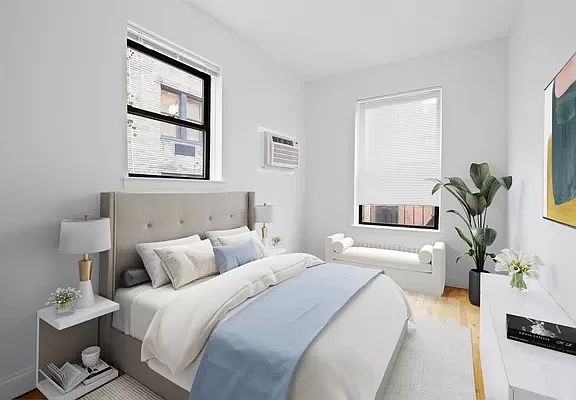 3rd image of 20 E 88th St APT 3B