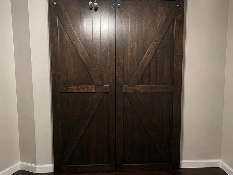 1137 Robin Cir — Photo 13
