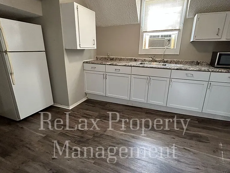 207 Avon St — Photo 5