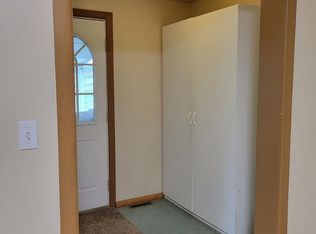 207 Baltimore St, Mannington, WV 26582